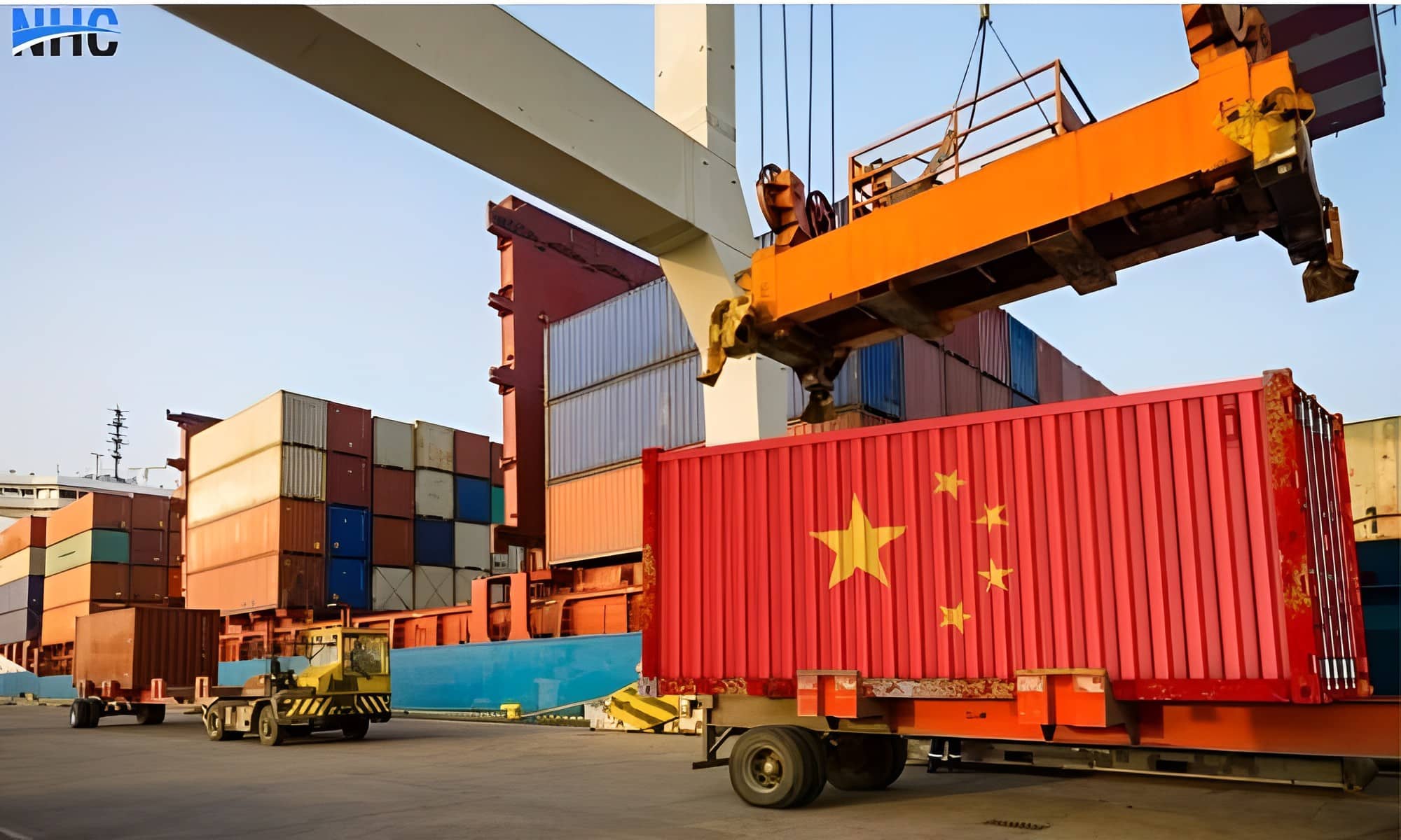 Hình thức vận chuyển tiểu ngạch từ Trung Quốc về Việt Nam đơn giản là mua hàng từ Trung Quốc mang về Việt Nam